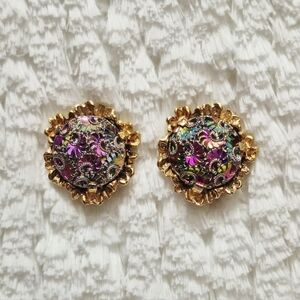 Vintage Elizabeth Morrey Aurora Borealis Pressed Glass Clip On Earrings